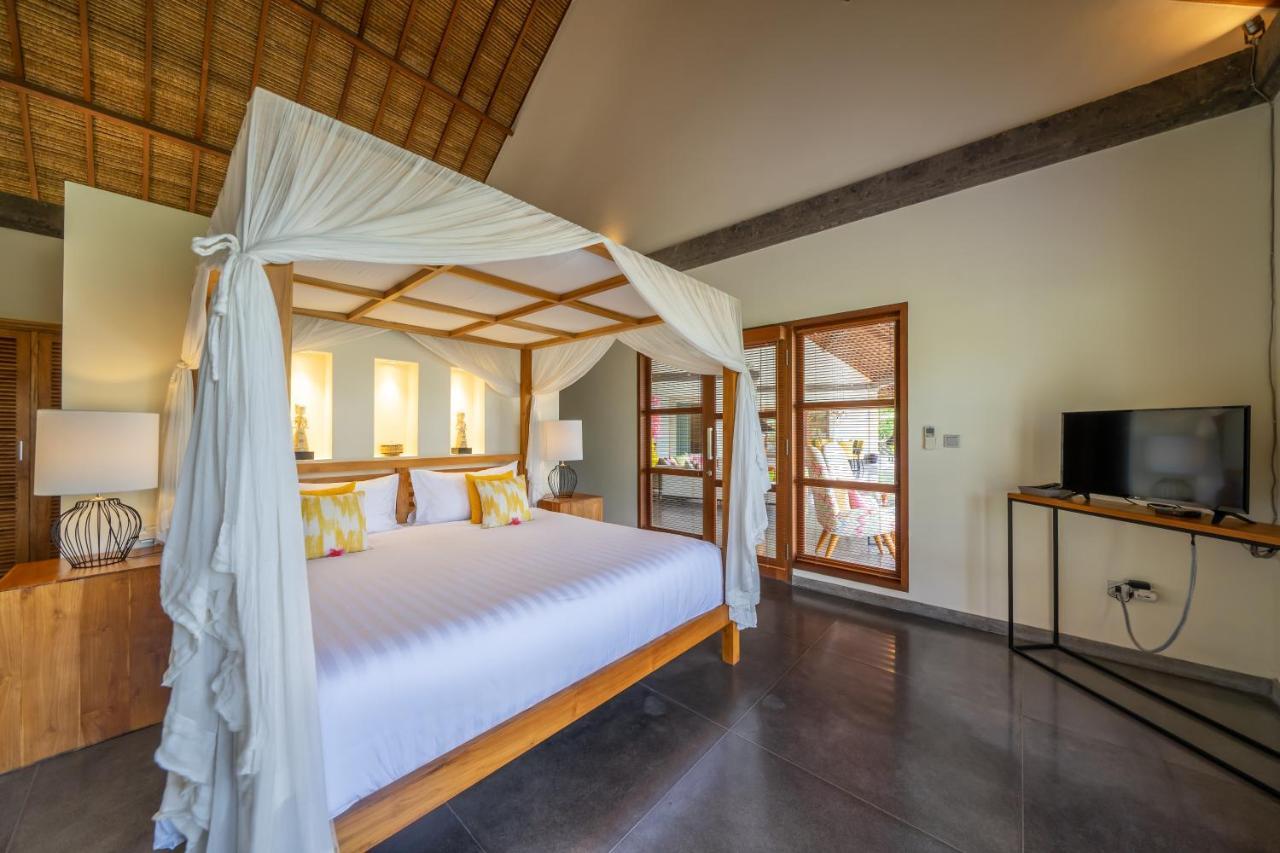 Villa Themma Jungle - Sumptuous 3Br Luxury Villa With Majestic Jungle View North Of Ubud Extérieur photo